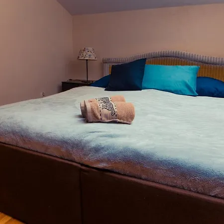 T&t & Hostel Krakau