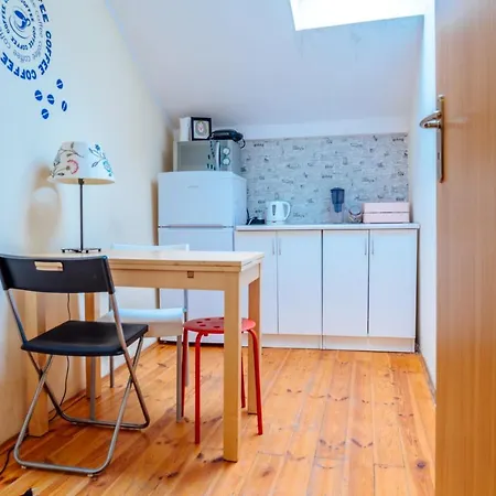 T&t & بيت شباب *